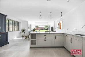 1, Elm Villas, Road Between Dunsden Green And Arch Hill, Binfield Heath, Henley-on-thames RG9 4LE