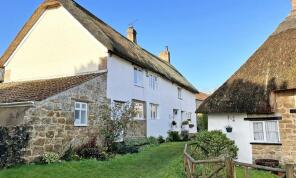 2, The Cross, Main Street, Barrington, Ilminster TA19 0JD