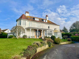 Flat 1, Glen Andred, Colway Lane, Lyme Regis DT7 3HE