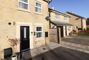 3, Valehouse Way, Glossop SK13 1AF