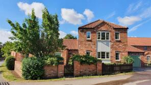 The Dovecote, Main Street, Nottingham NG13 9BQ