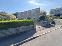 34, Heol Coed Leyshon, Coytrahen, Bridgend CF32 0DT