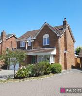 2, Newbery Close, Axminster EX13 5NA
