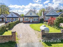 Clovelly, Maldon Road, Margaretting, Ingatestone CM4 9JF