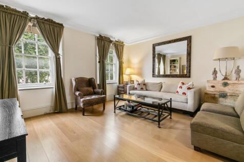 Lowndes Square,
Knightsbridge, SW1X