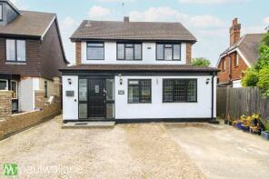 Meadow Lodge, Epping Road, Nazeing, Waltham Abbey EN9 2DH