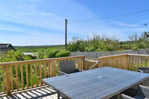 2, Sandy Leys, Castlemartin, Pembroke SA71 5HJ