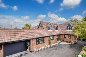 72, Sunnydale Park, Ossett WF5 0RJ