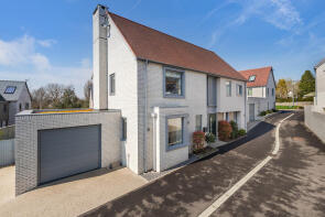 11, Charles Court, Exmouth EX8 5EL