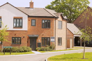 1, Ash Tree Close, Worcester WR6 5JW