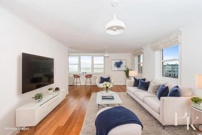 Courtenay-Terrace-Flag-Court-Flat-36-026 - Living 