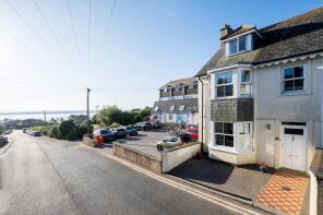 8, Wheal Ayr Terrace, Alexandra Road, St. Ives TR26 1EE