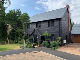 6, Oat Close, Rotherfield Greys, Henley-on-thames RG9 4EX