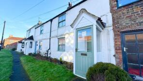 Wayside, Cliff Road, Atwick YO25 8DF