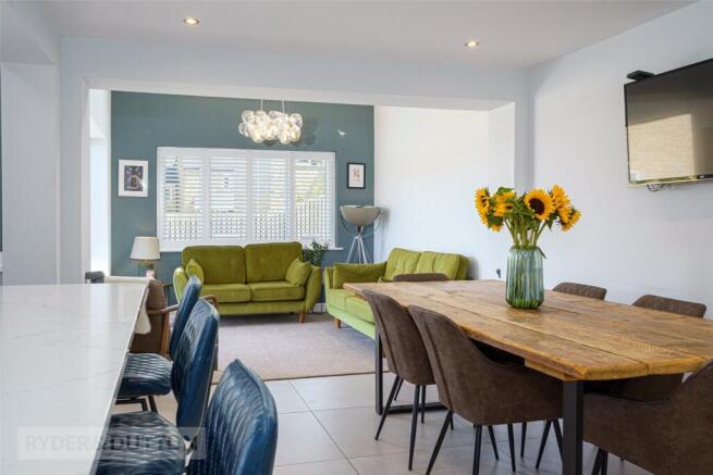 Kitchen/Family Room