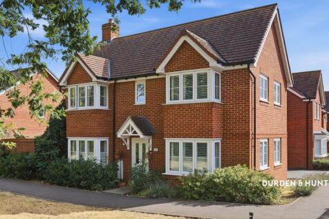 Elstar Road, Ongar, CM5