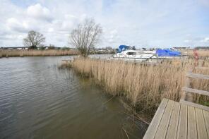 1, Priory Road, St Olaves, Great Yarmouth NR31 9HQ