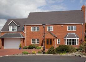 7 Despencer House, Drayton Grove, Drayton, Stourbridge DY9 0BY