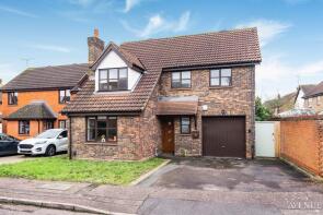 42, Northfields, Grays RM17 5TN