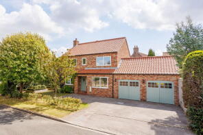 1 Well Cottage, Taylors Close, Holtby, York YO19 5UU