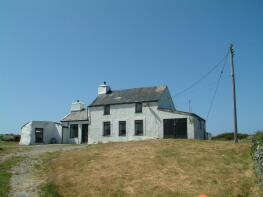Ty Newydd, Mill Road, Trearddur Bay, Holyhead LL65 2LW