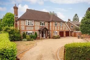Flint House, Forest Road, Leatherhead KT24 5DJ