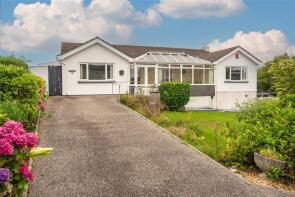 Awyr Las, Penrhyn Geiriol, Trearddur Bay, Holyhead LL65 2YW