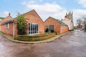 4, Moat Lane, Norwich NR16 2AU