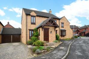 3, Grasmere Gardens, North Common BS30 5XW