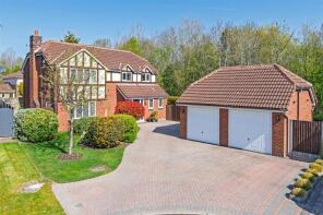 60, Falconers Green, Burtonwood And Westbrook, Warrington WA5 7XD