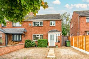 6, Snitterfield Road, Stratford-upon-avon CV37 0SB