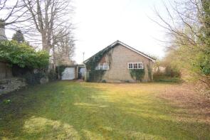 Hathersage, Church Walk, Kettering NN14 4AY