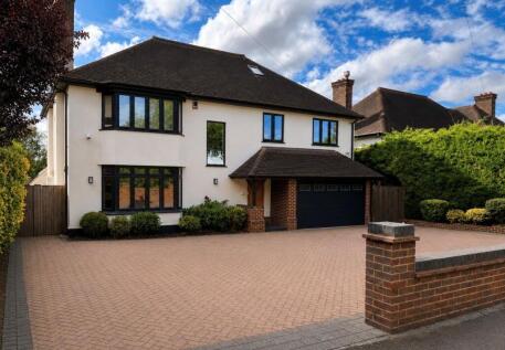 Shirley Aveune, South Cheam, SM2 7QR
