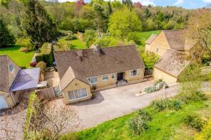 Everglades, Road From East Of Priors Court To West Of School House, Cirencester GL7 7BB