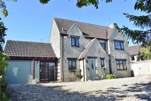 7, Hill Hayes Lane, Chippenham SN14 6EB
