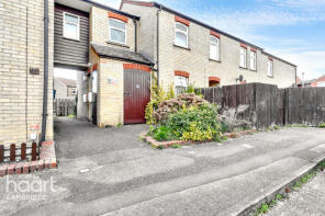 26, Thorpe Way, Cambridge CB5 8UB