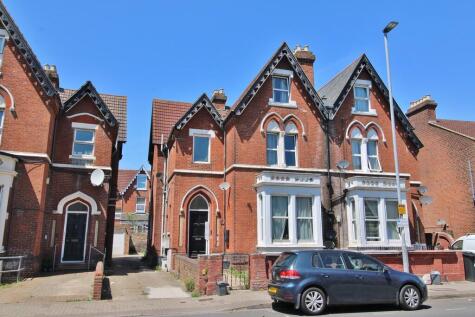 Victoria Road North, Southsea