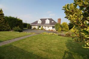Green Pastures, Llanynys Village To Pont Perfa, Llanynys, Denbigh LL16 4PA