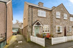 Whitehaven, Water Street, Mold CH7 5AT