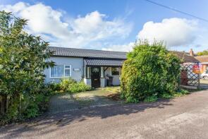 Clarence Bungalow, Aerodrome Road, Canterbury CT4 5EX