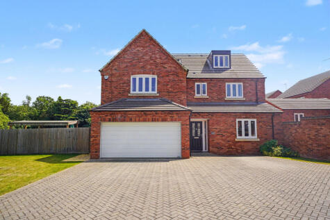 Lakeside Close, Dallington, Northampton, NN5 7FG