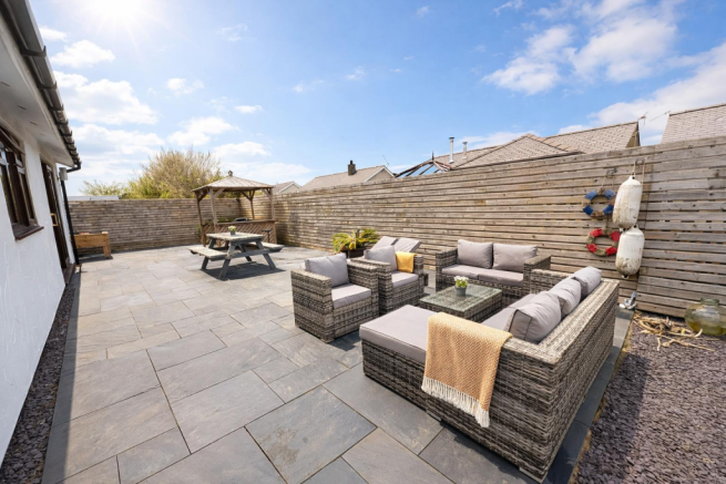 Rear Patio.png