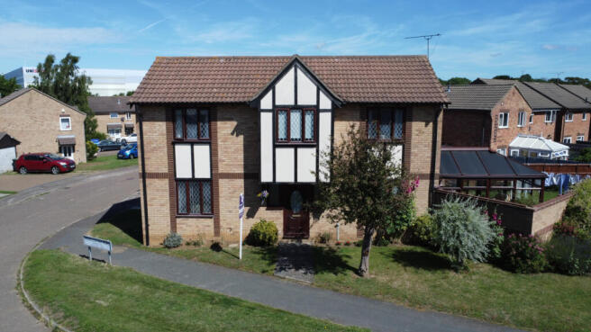 4 Bedroom Detached House for Sale - Felixstowe -