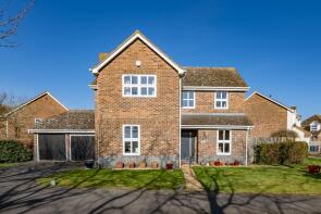 6, Trinity Close, St. Neots PE19 6YL