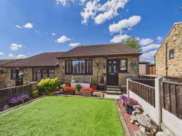 30, Dulverton Way, Pontefract WF8 2QA