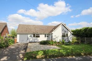 Badgers Lodge, Thaxted Road, Saffron Walden CB11 3LW