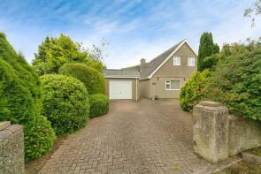 70 Tir Na Nog, Ffordd Iorwerth, Pwllheli LL53 6NE
