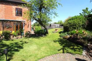 66, Kiln Road, Newbury RG14 2LS