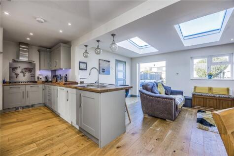 Coral Close, Portchester, Hampshire, PO16