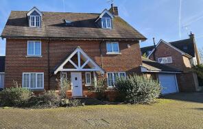 7, Priors Field, Bicknacre, Chelmsford CM3 4XY